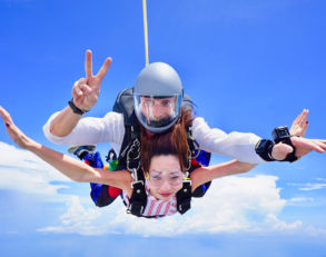 nanok-group-skydiving-4