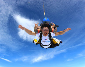 nanok-group-skydiving-5